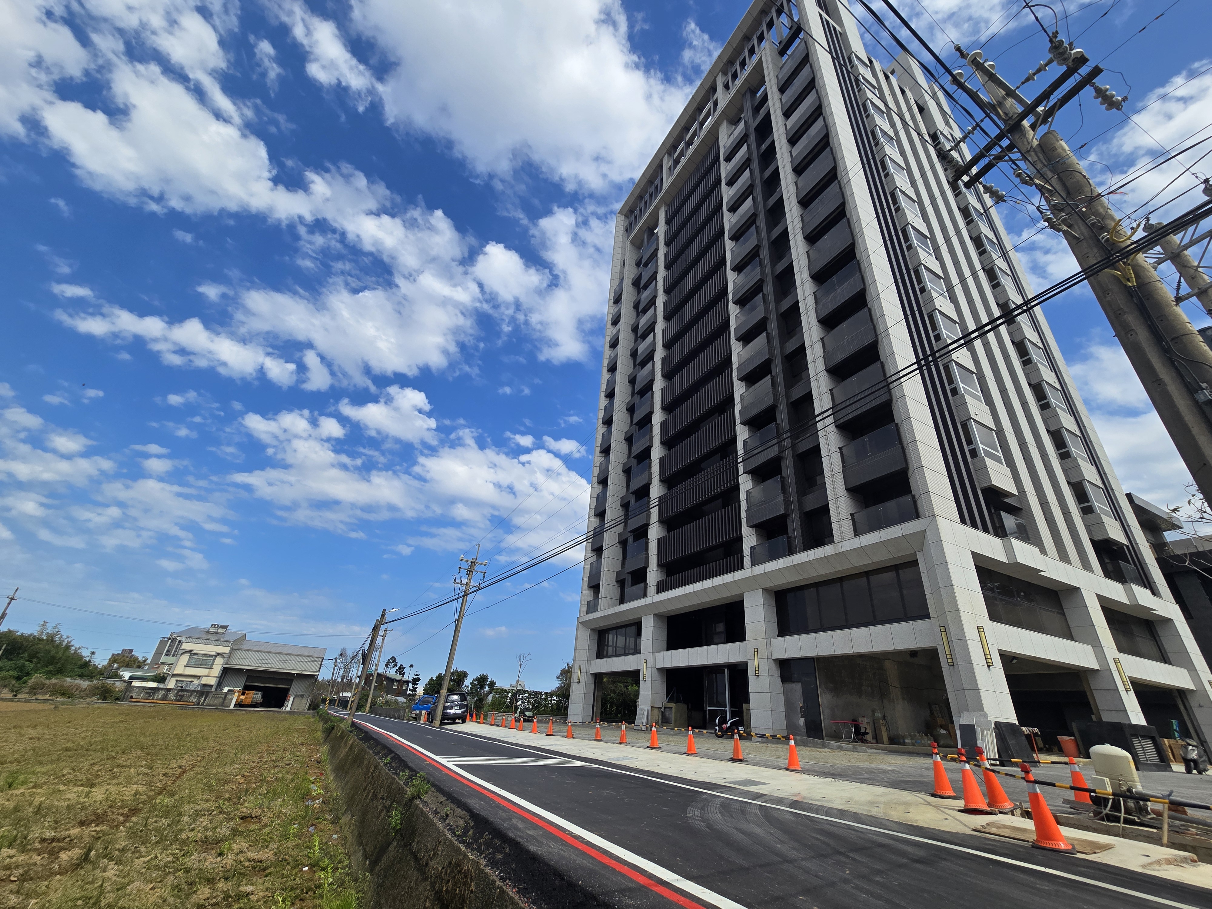 【平轉 | A案】買到賺到🪷近A9大三房平車🪷聖岳湖苑♪