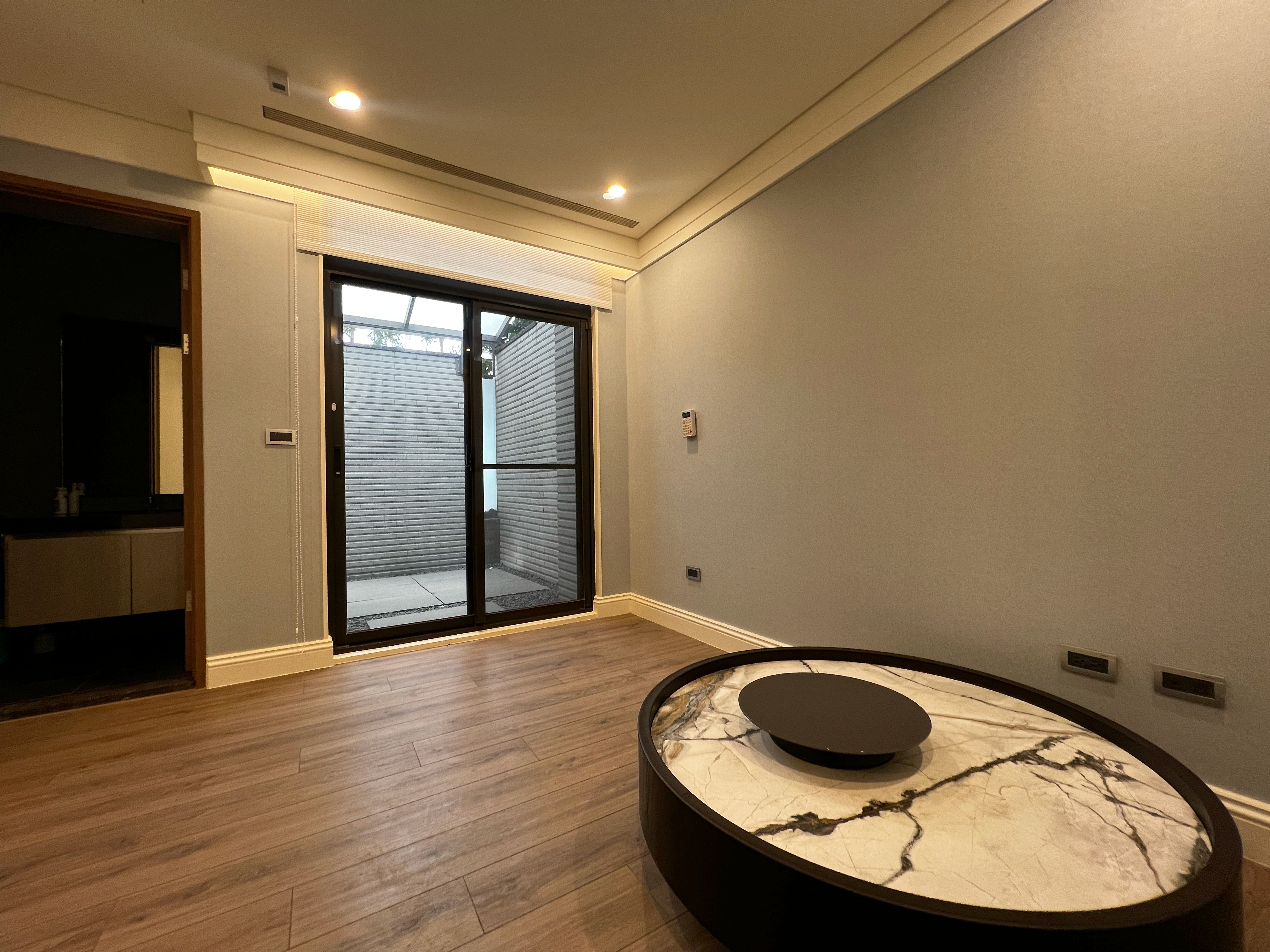 💎 南屯新富特區豪墅降價！近千萬裝潢、5層奢華生活