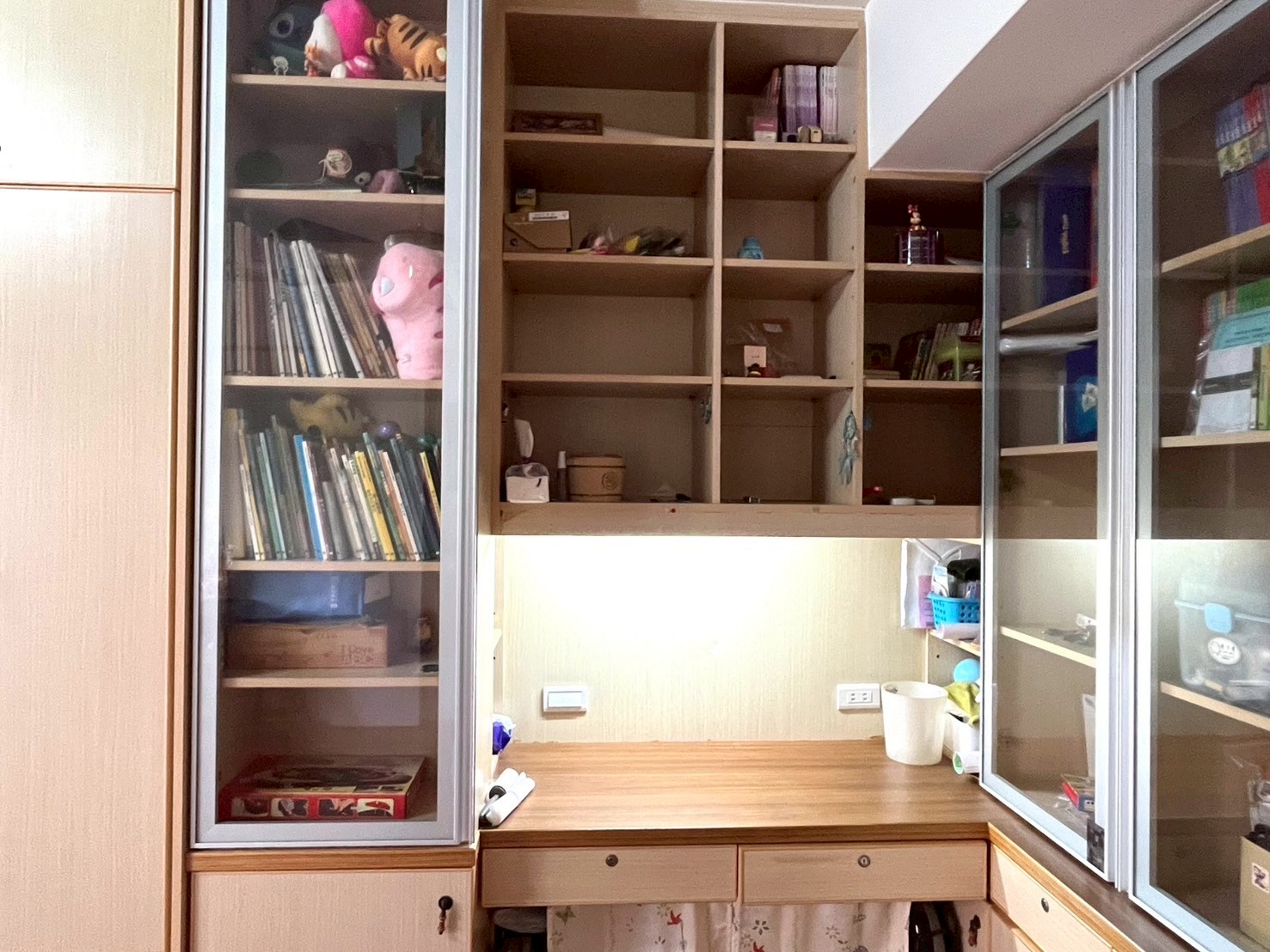 🏠【新光國中旁✨6房活路透天含車位】 樹孝、中山雙商圈生活圈💫未來捷運潛力核心！