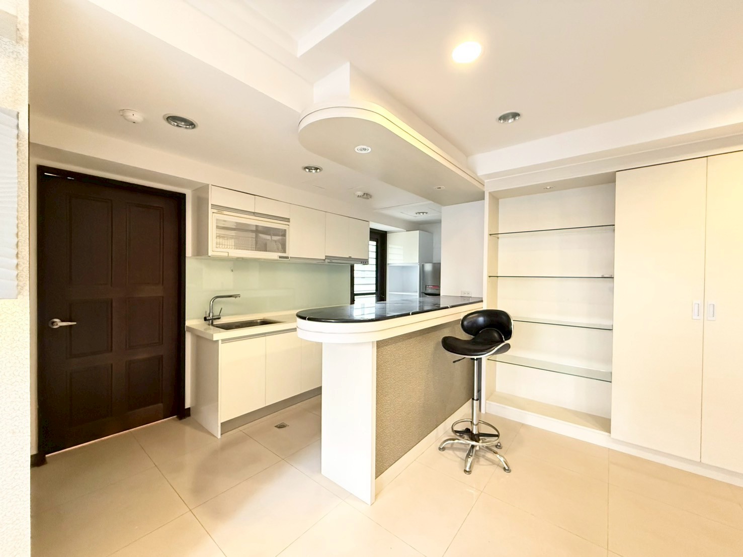 🌿【專簽｜勝美La ONE✨勤美草悟道第一排質感1+1房＋平車】 城市心臟，住進一場理想的生活。