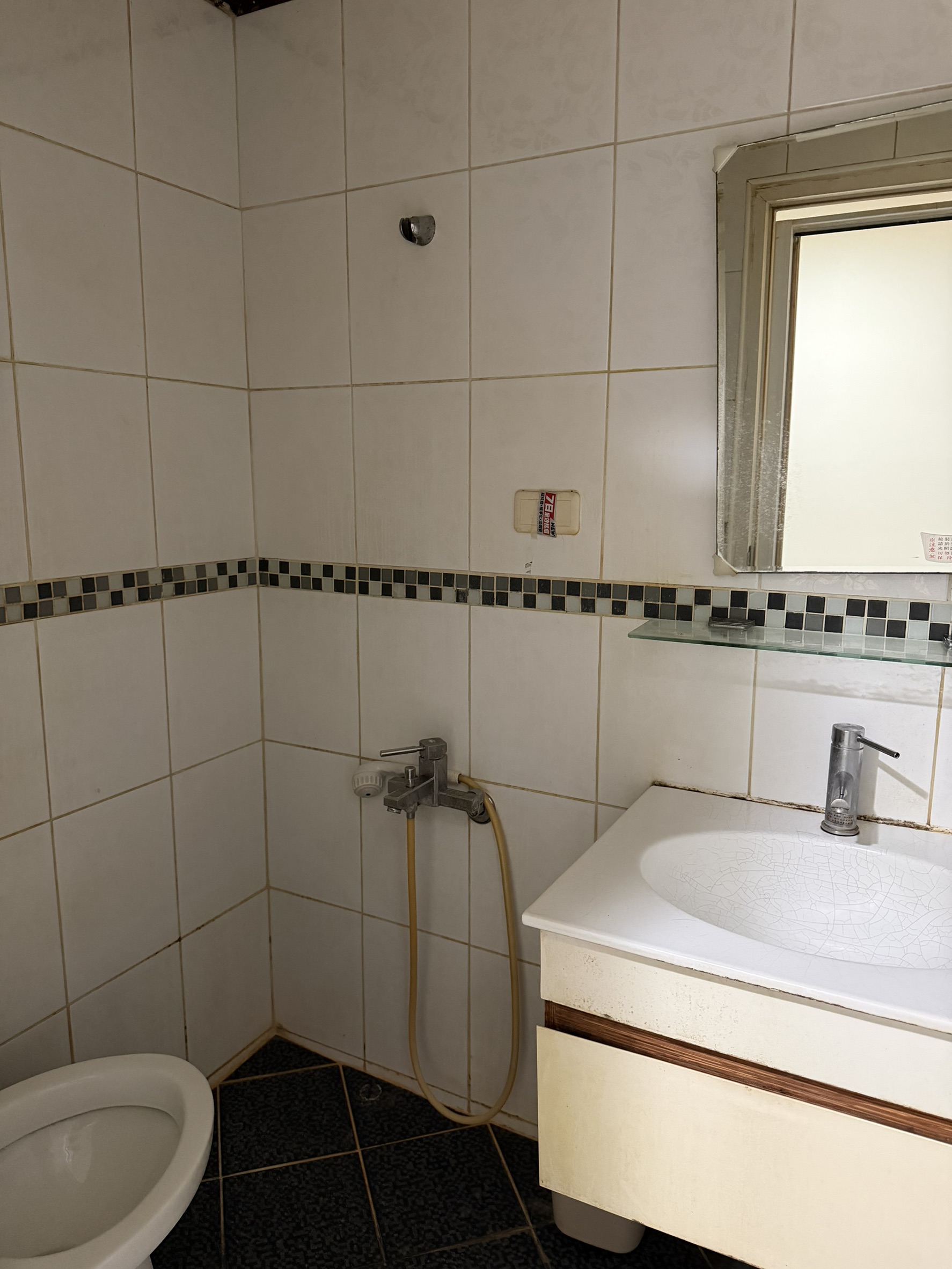 西屯最狂價💥僅208萬買【捷運櫻花站】電梯套房｜比車位還便宜