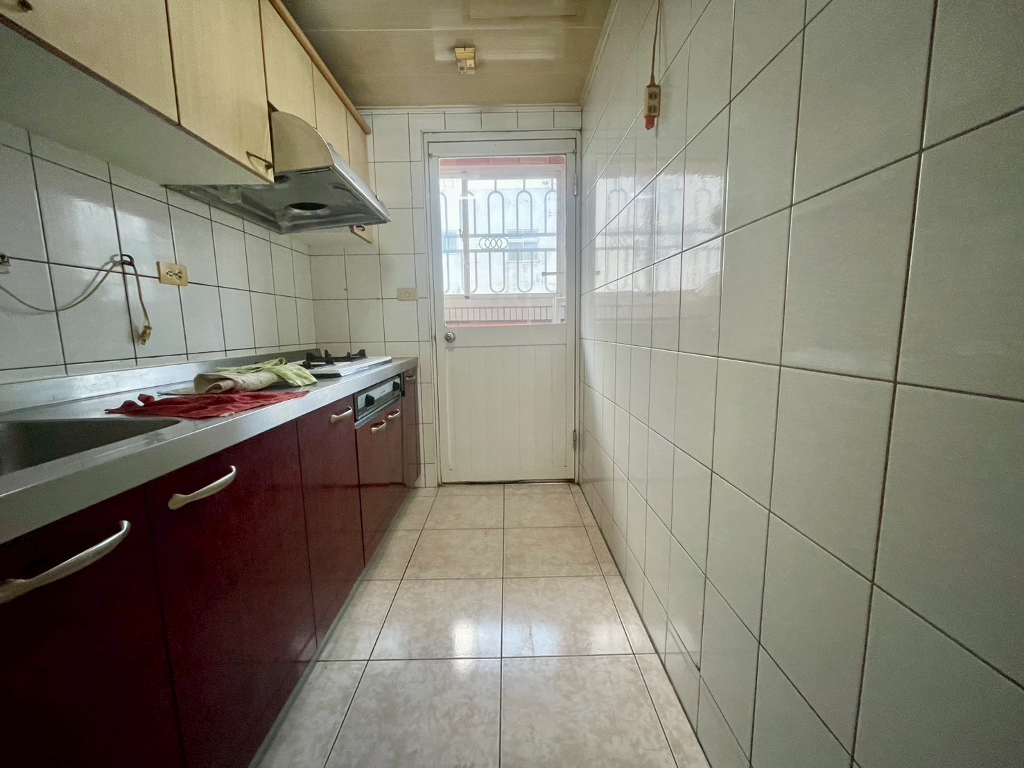 台中龍井亞太第一家園方正三房平車