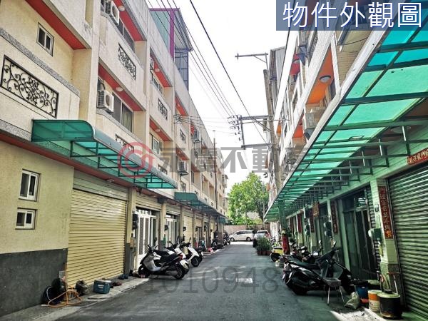 台中大肚自由路旁超值收租聖品美透天