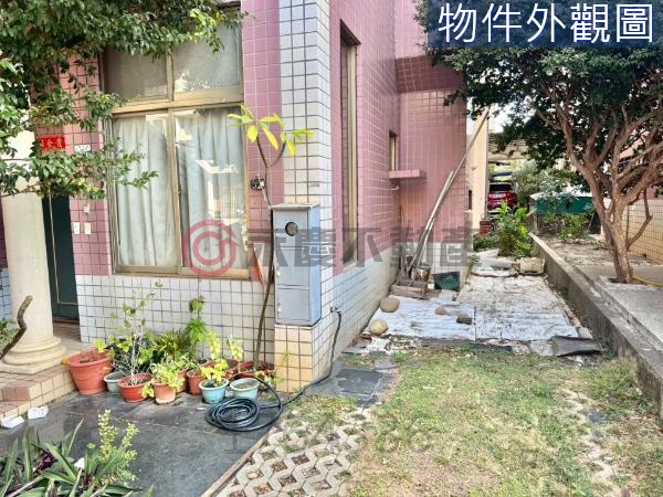 台中龍井新光田特區邊間大地坪透天厝