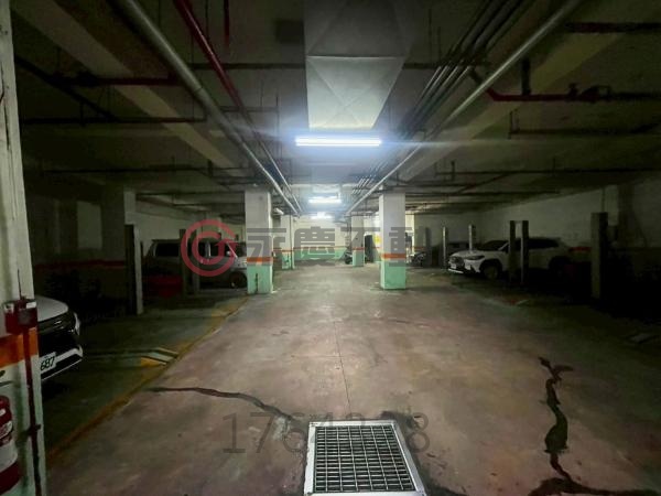 台中大肚遊園路旁｜方正三房+車位(歡迎賞屋)