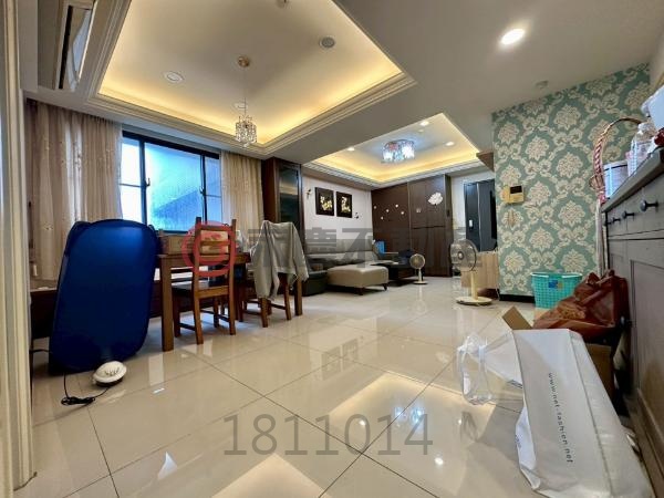 台中龍井《昇祐薪巢》㊣沙田路上方正三房+車位