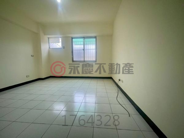 台中大肚遊園路旁｜方正三房+車位(歡迎賞屋)