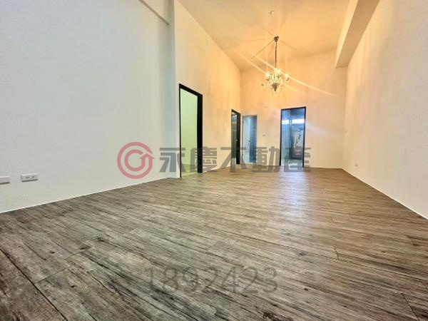 台中龍井學區旁中庭方正美三房+平車