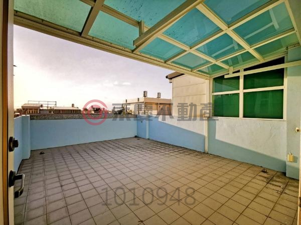 台中大肚自由路旁超值收租聖品美透天