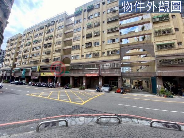 台中龍井學區旁中庭方正美三房+平車