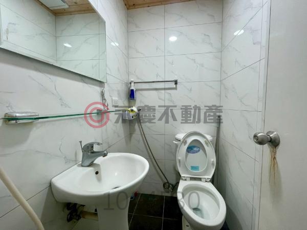 台中龍井《青年市》輕裝潢方正3房+平面車位