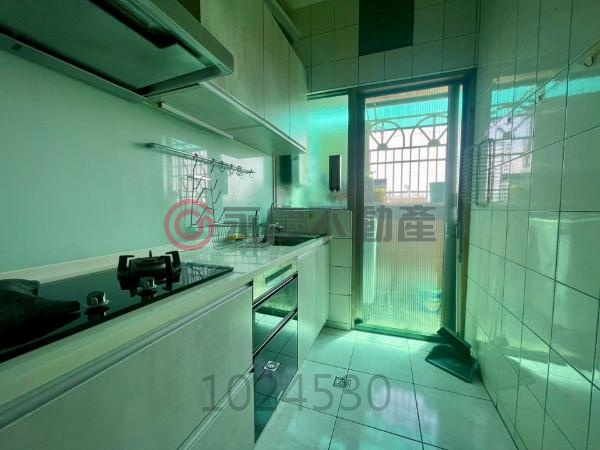 台中龍井《青年市》輕裝潢方正3房+平面車位