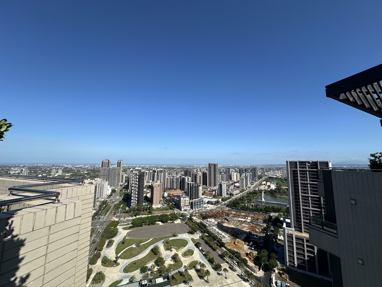 青埔A19┃冠德青璞匯質感美景超值兩房*