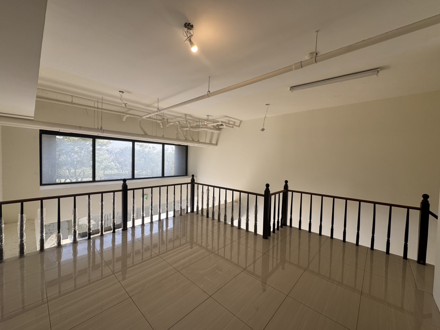 青埔店面首選明日禾禾1樓店面(租金都能談歡迎洽詢)