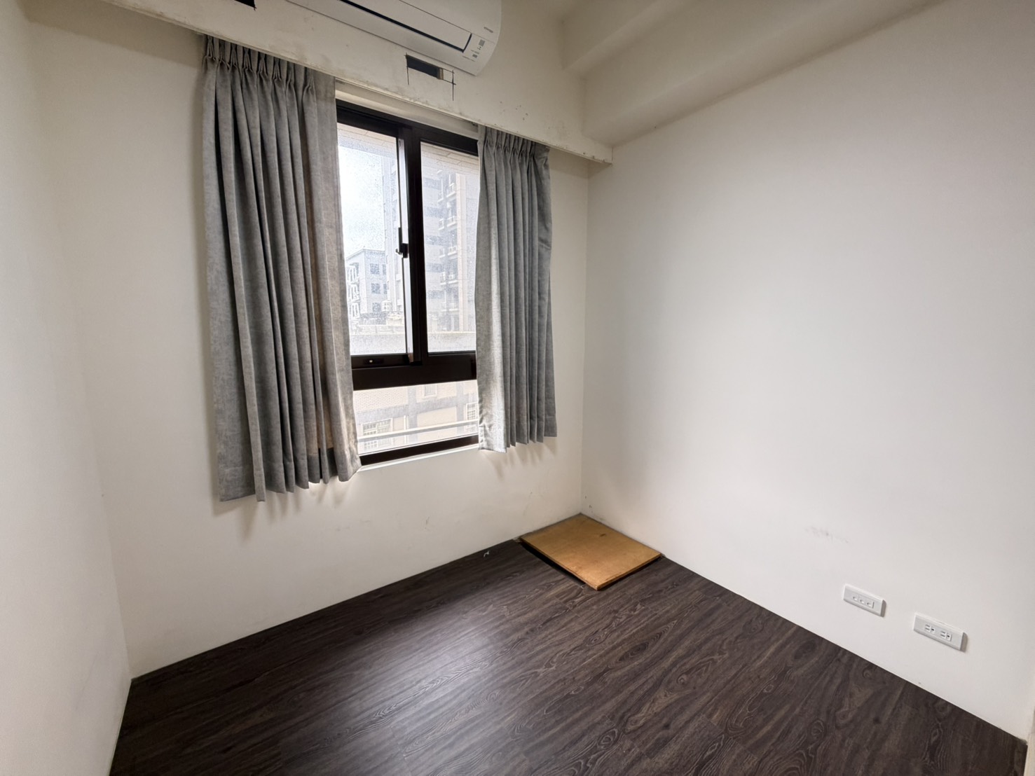 內壢站前｜和耀家精緻兩房平車｜1328 萬入主最強機能區