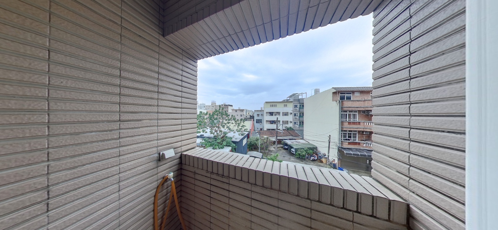 珍藏深耕六百坪邊間美墅