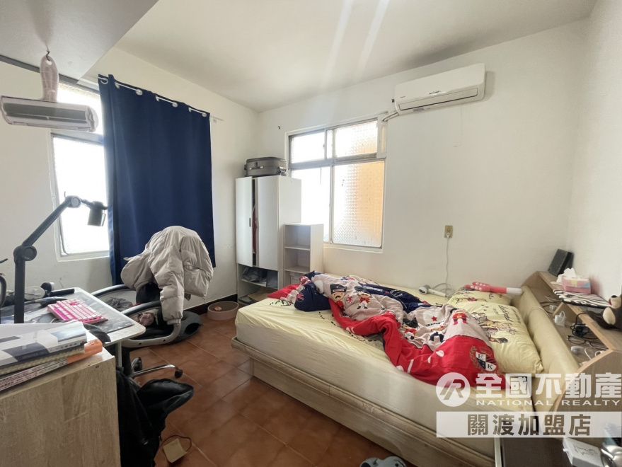 中和街超值邊間公寓_全國不動產張政誠0975-938-080