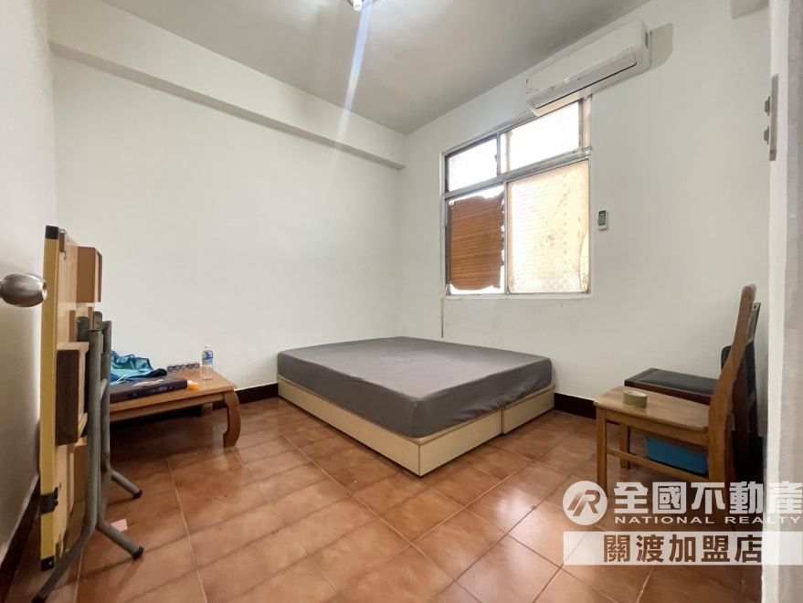 中和街超值邊間公寓_全國不動產張政誠0975-938-080