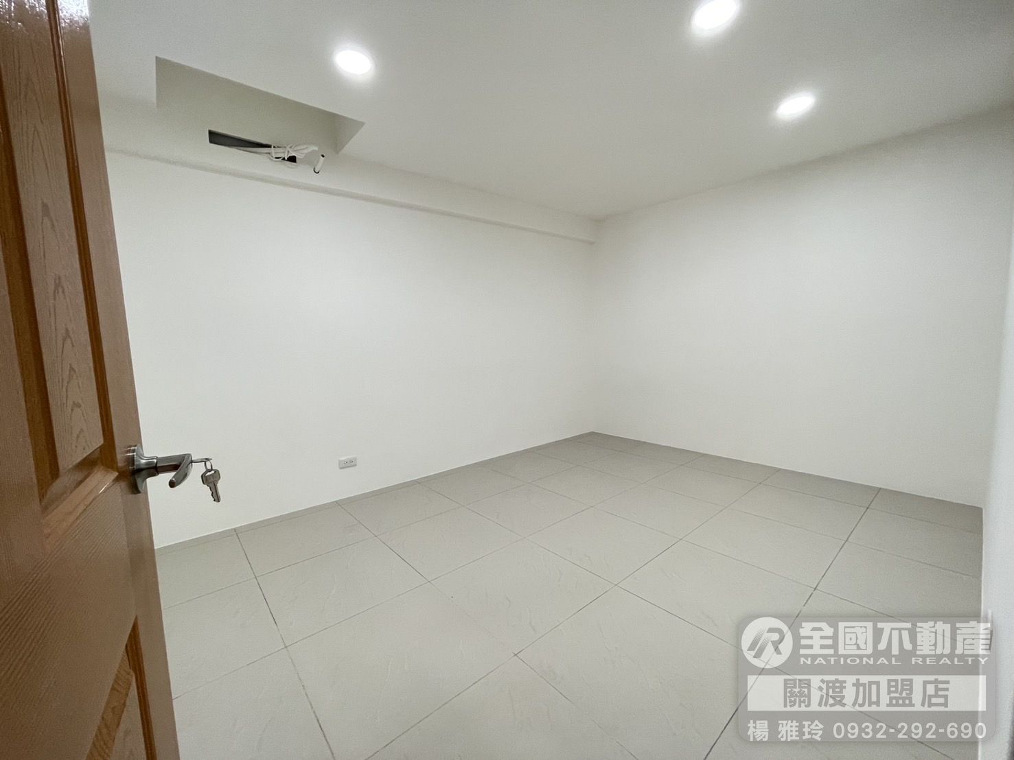 全新裝潢公寓_全國不動產關渡加盟店