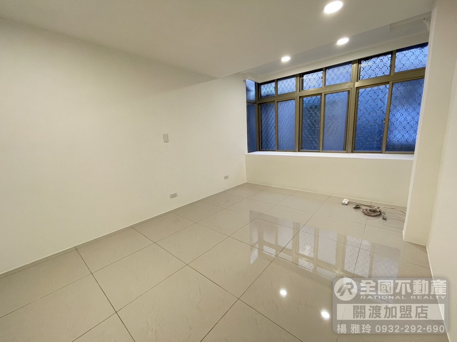 全新裝潢公寓_全國不動產關渡加盟店