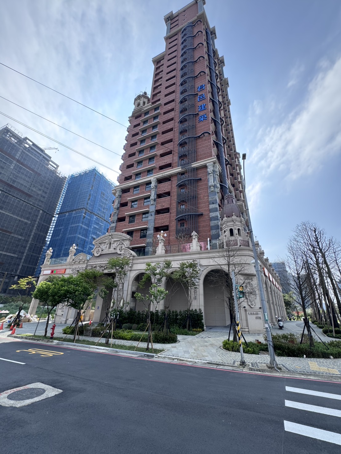 a7維特魯威校園學區金店