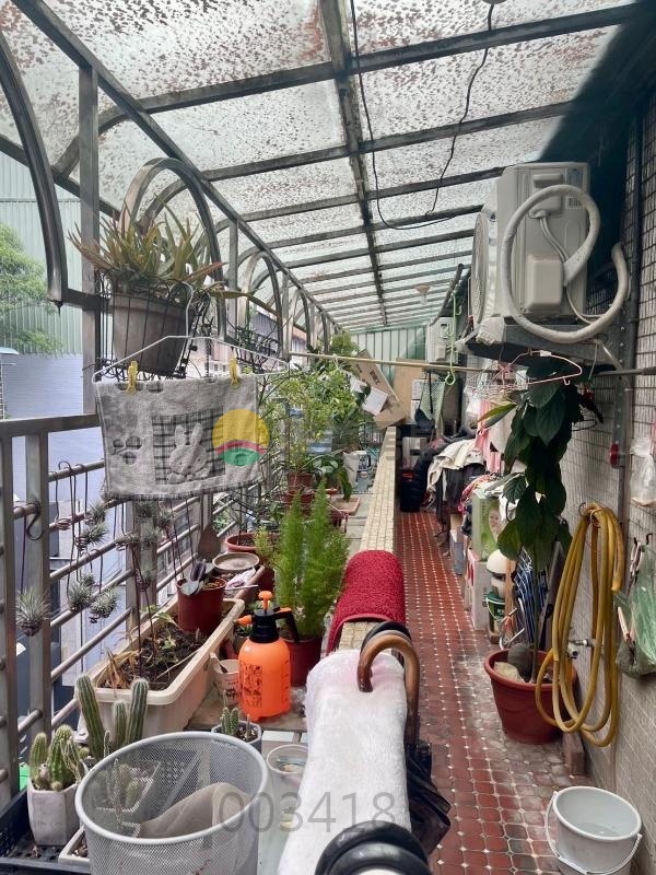 稀有釋出東門公寓四房