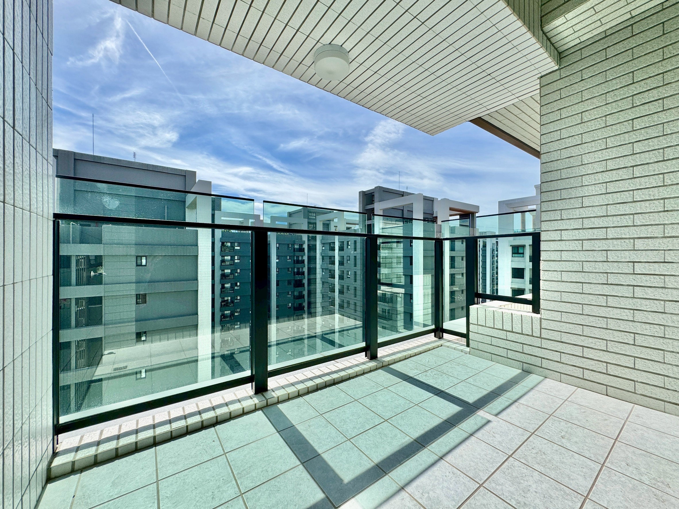 🏷️太平樹孝新地標｜高樓三面採光稀有釋出，景觀視野一眼到底！