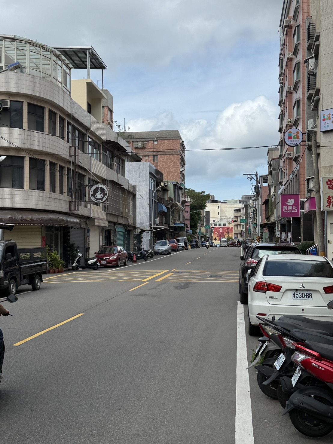 🏷️ 「新竹市區黃金地段｜9.5米超大面寬透天稀有釋出，商住雙享正臨大路！」