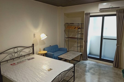 🔥【軍功商圈稀有釋出】工業風9套房收租透天・年收73萬投報5.2%