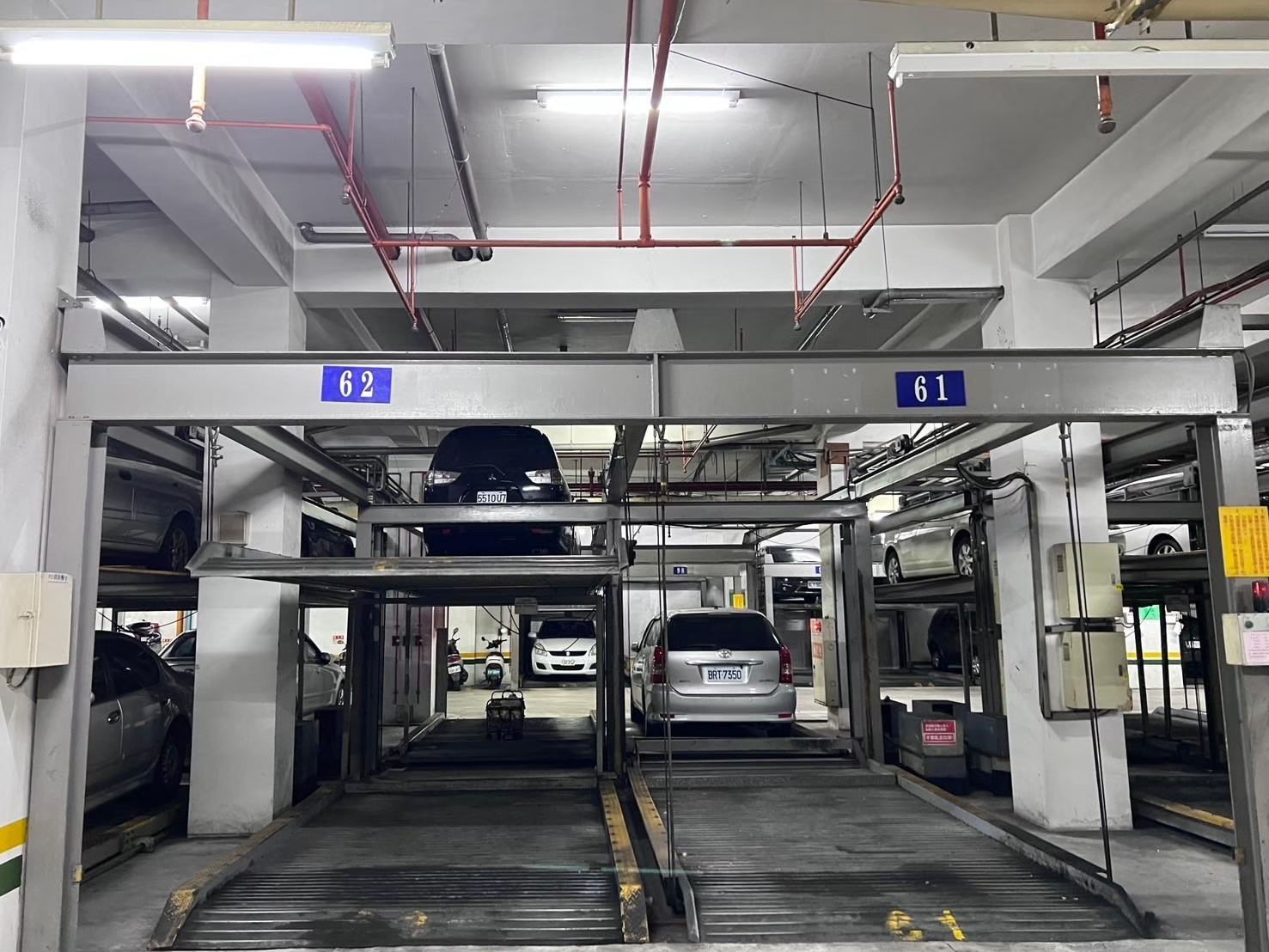 七期秋紅谷旁｜稀有12坪大露台3房附車位｜1398萬還低於實價登錄！