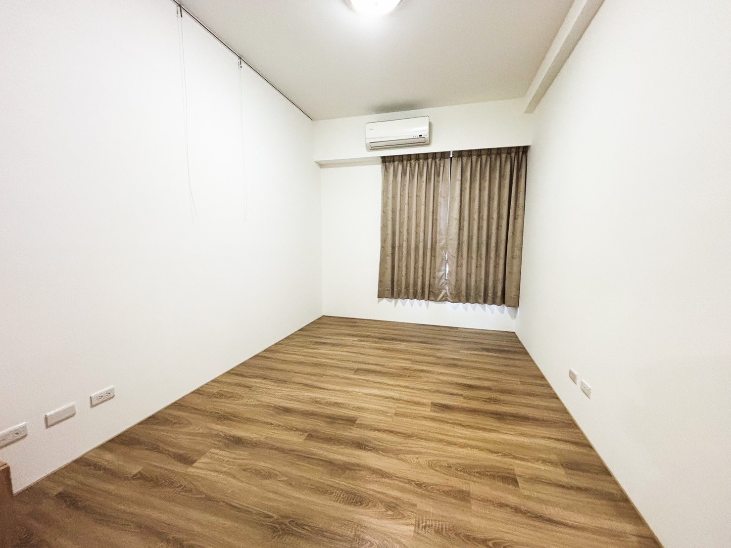 專簽大降價｜登陽至善全新裝潢4房雙平車｜樓上同坪數成交3600萬