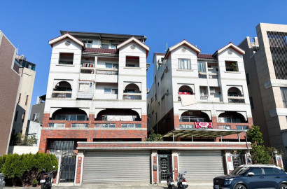 八期豐樂公園｜整棟臨路超大地坪51坪｜永順路別墅🏠