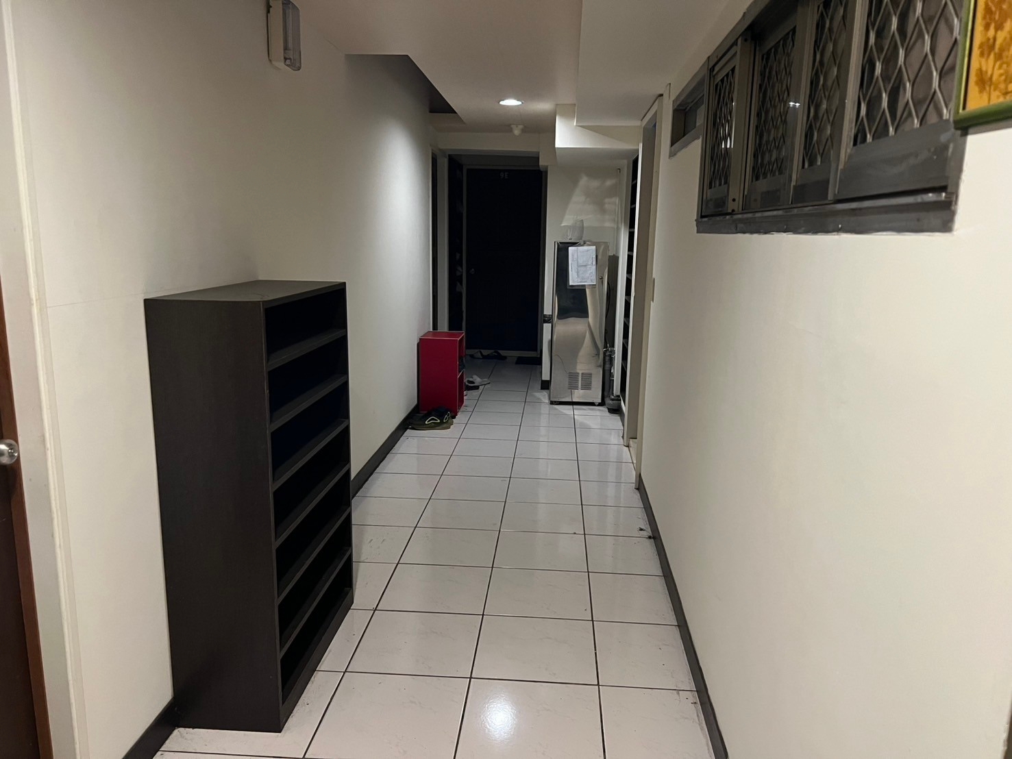 專任｜藝術羅丹大面寬三角窗店面｜店面+7套房穩定收租｜投資首選！