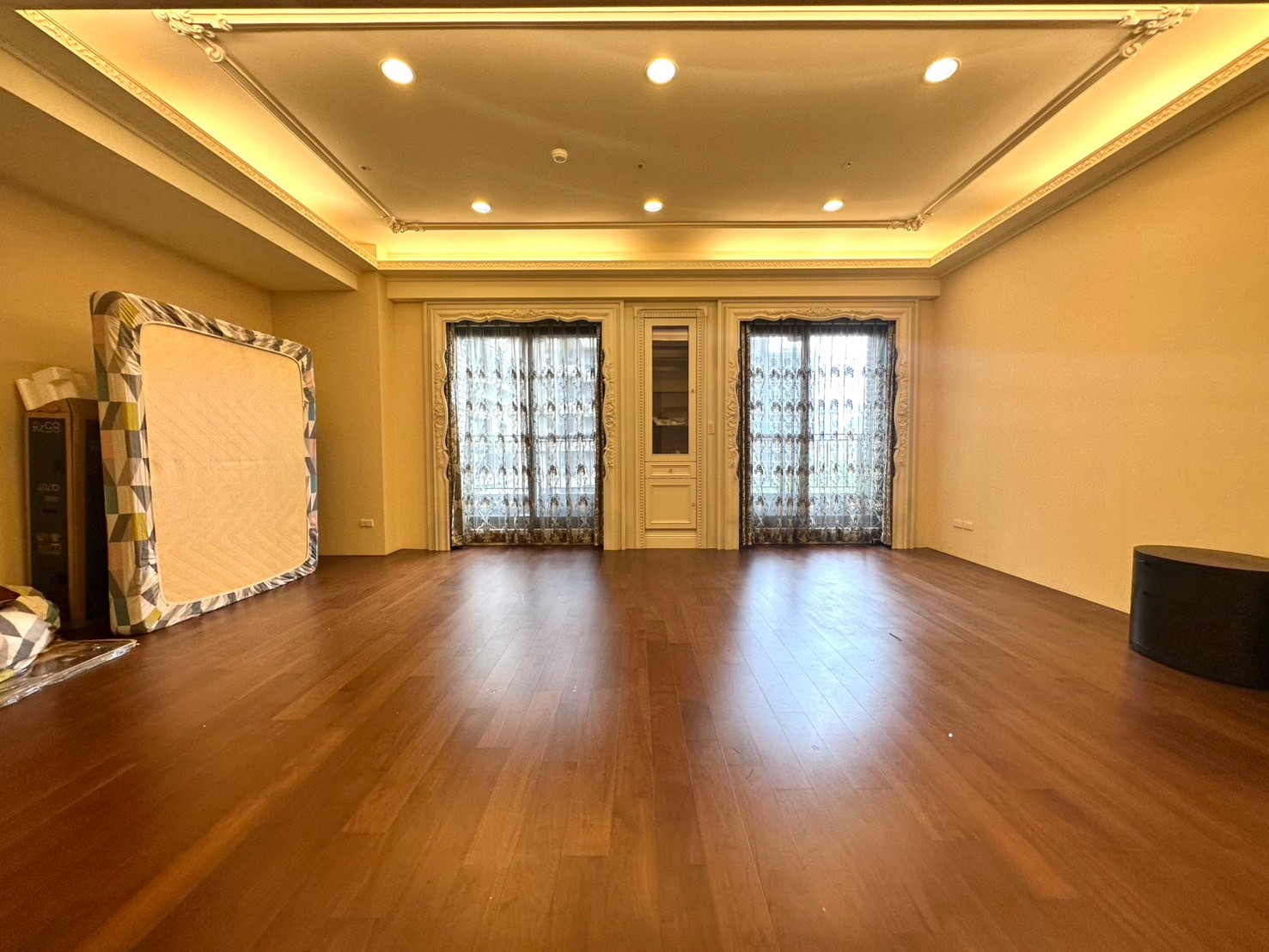 龍寶建設｜美術館唯一社區｜7D最大坪數