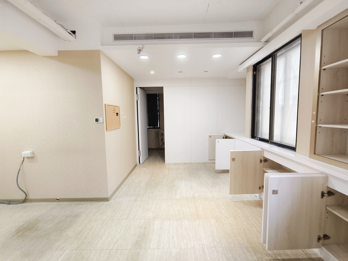 ☆捷運大安站☆一層一戶、明亮格局、獨立空調、公設比低