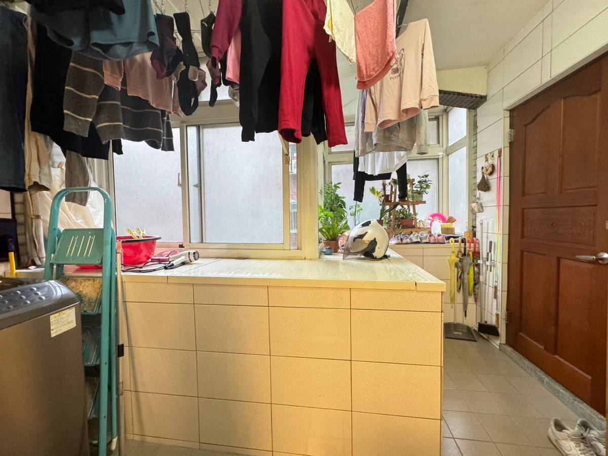 南勢角捷運小資三樓美寓/💰低總價/新婚首選/小家庭最愛
