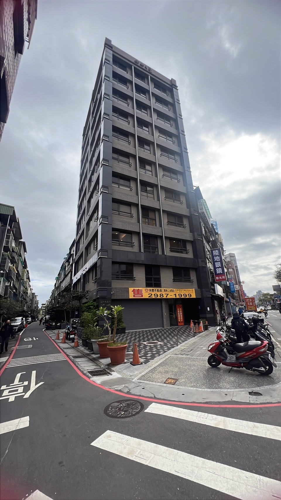 三和之星雙捷中心便利新生活三房車