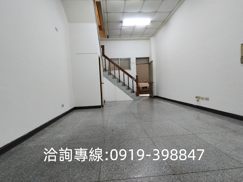 🎀北屯-興安昌平商圈店面 1~3樓+車位 自住開店兩相宜