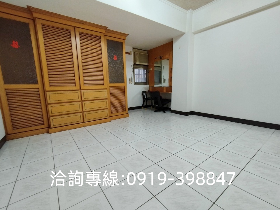 🎀北屯-興安昌平商圈店面 1~3樓+車位 自住開店兩相宜