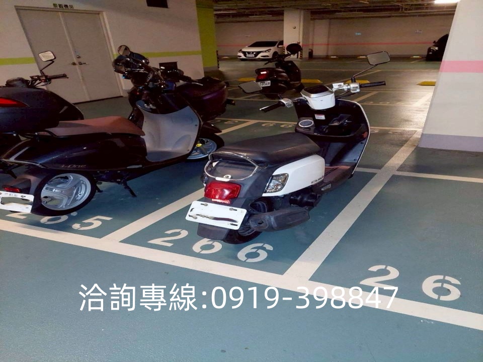 🎀北屯-總太明日金店面 夾層加建到滿 9年屋 有平面車位