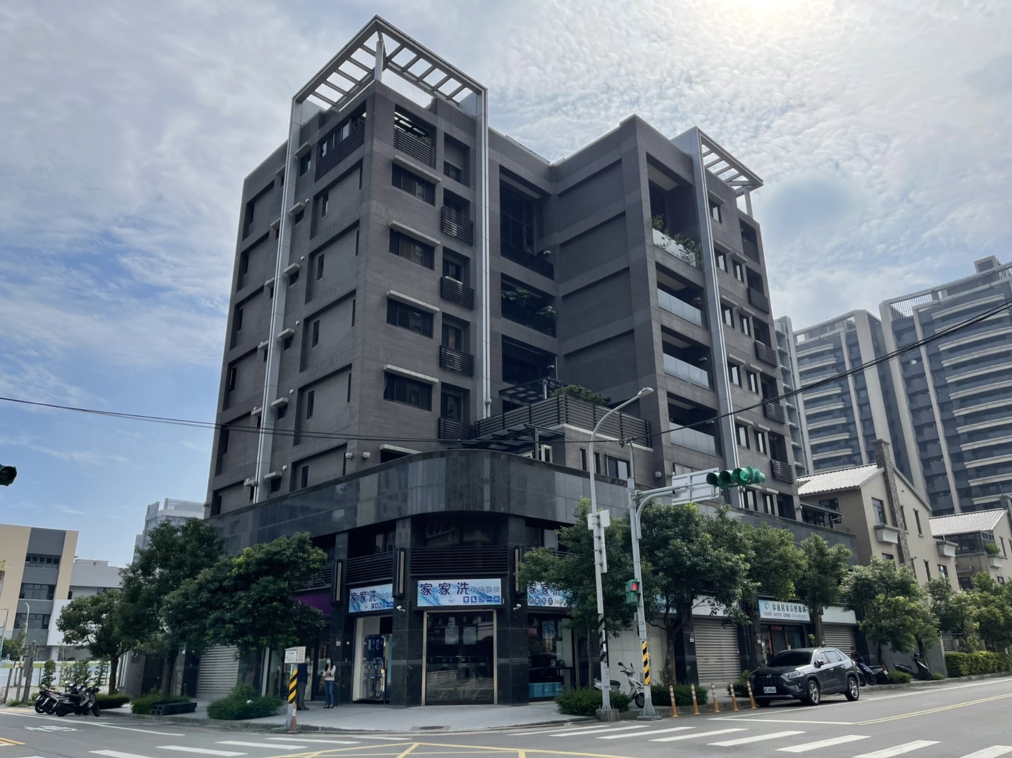 八德G01捷運｜大面寬🐈大空間｜三角窗店面