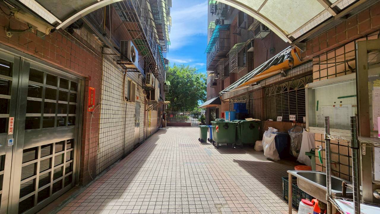 🏡 土城明德路優質2房｜全新整理 立即入住-群義邱德鑫0919903935