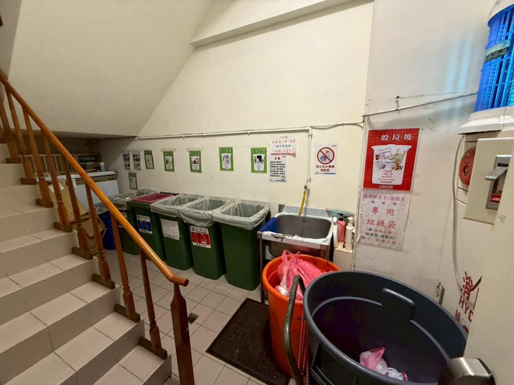 中和捷運肯佳大露台戶-群義房屋邱德鑫0919-903-935