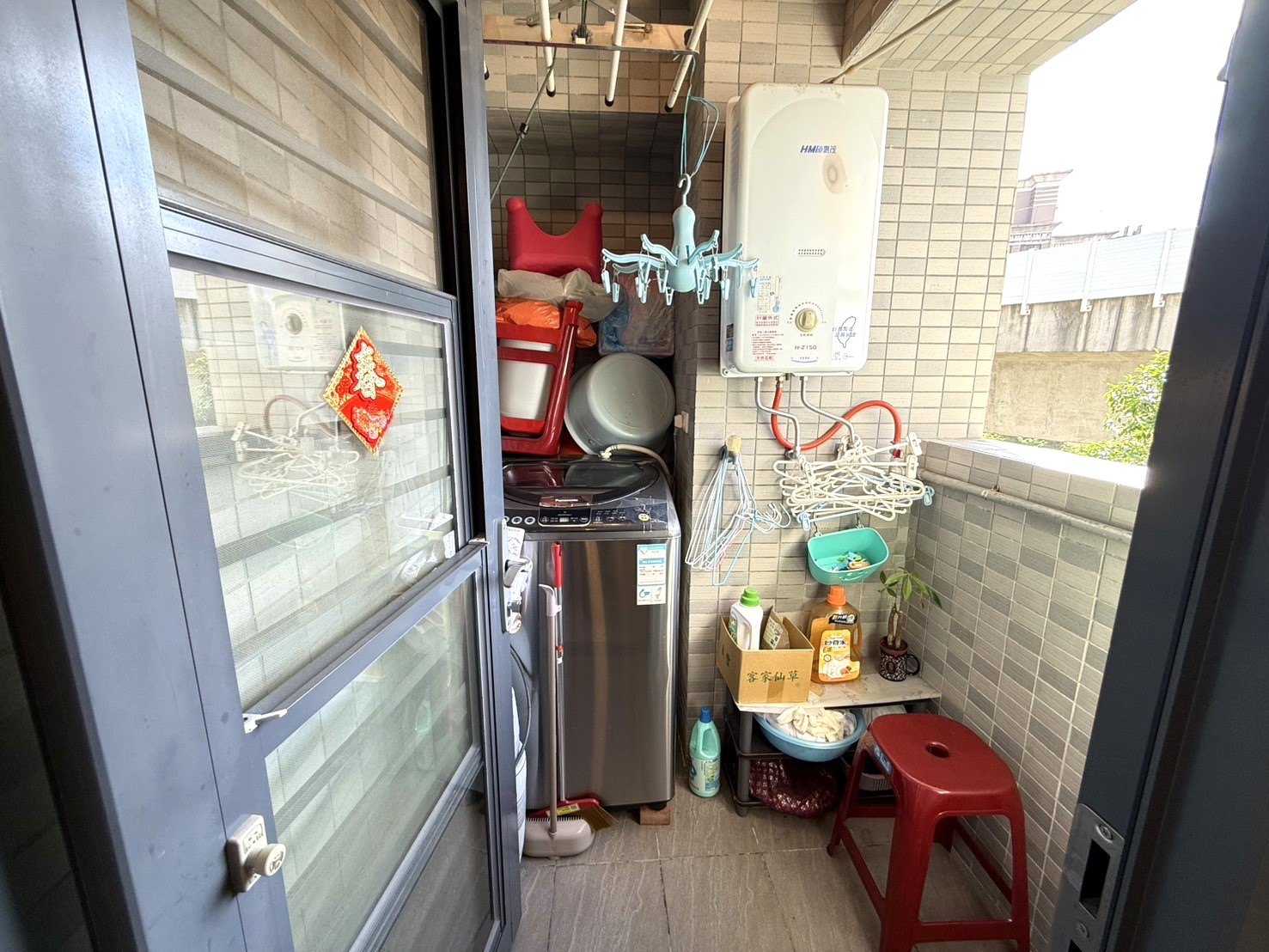 施華洛奇邊間採光二房車