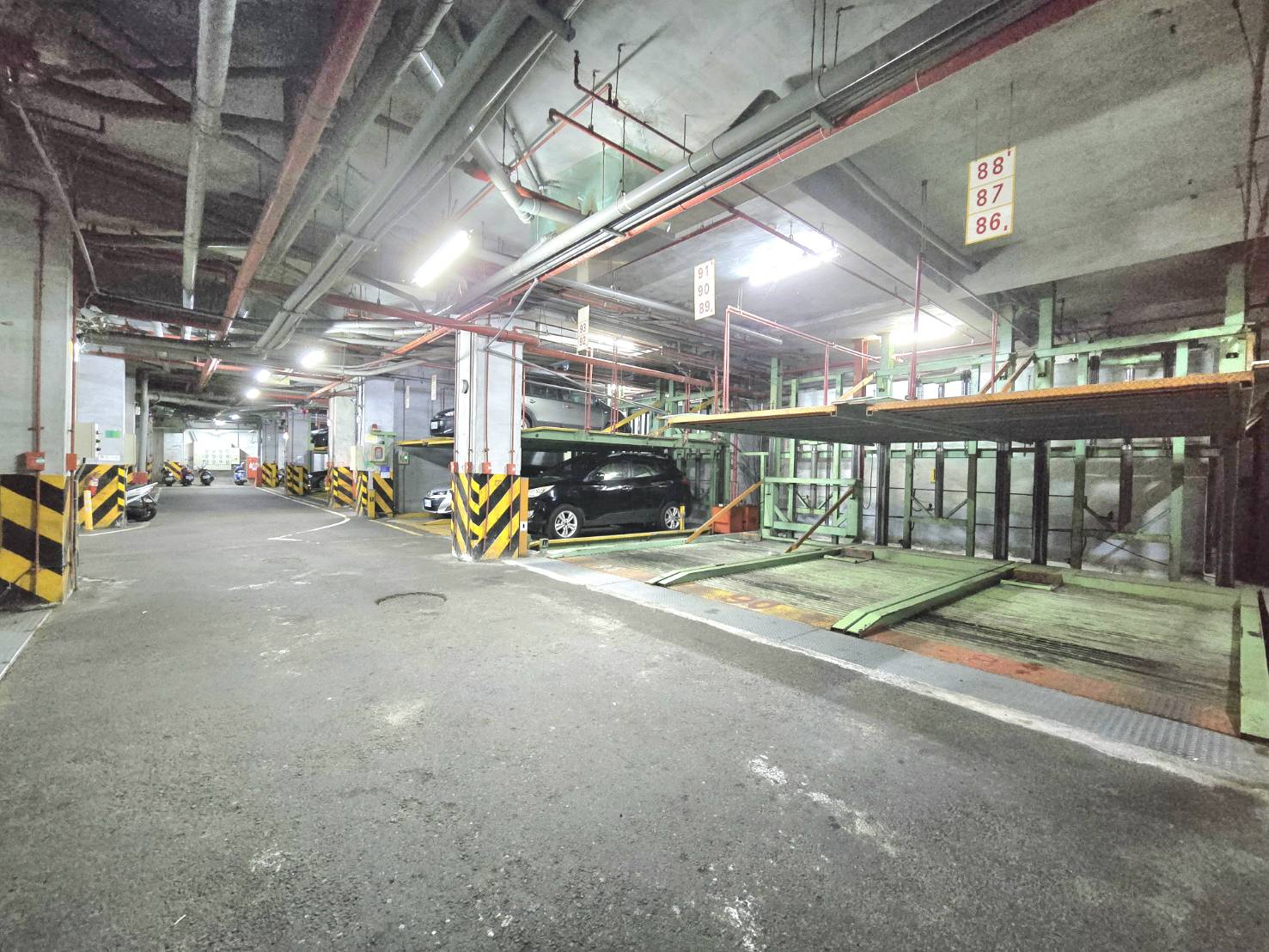 超值【東方新都6期】電梯樓中樓三房+車位