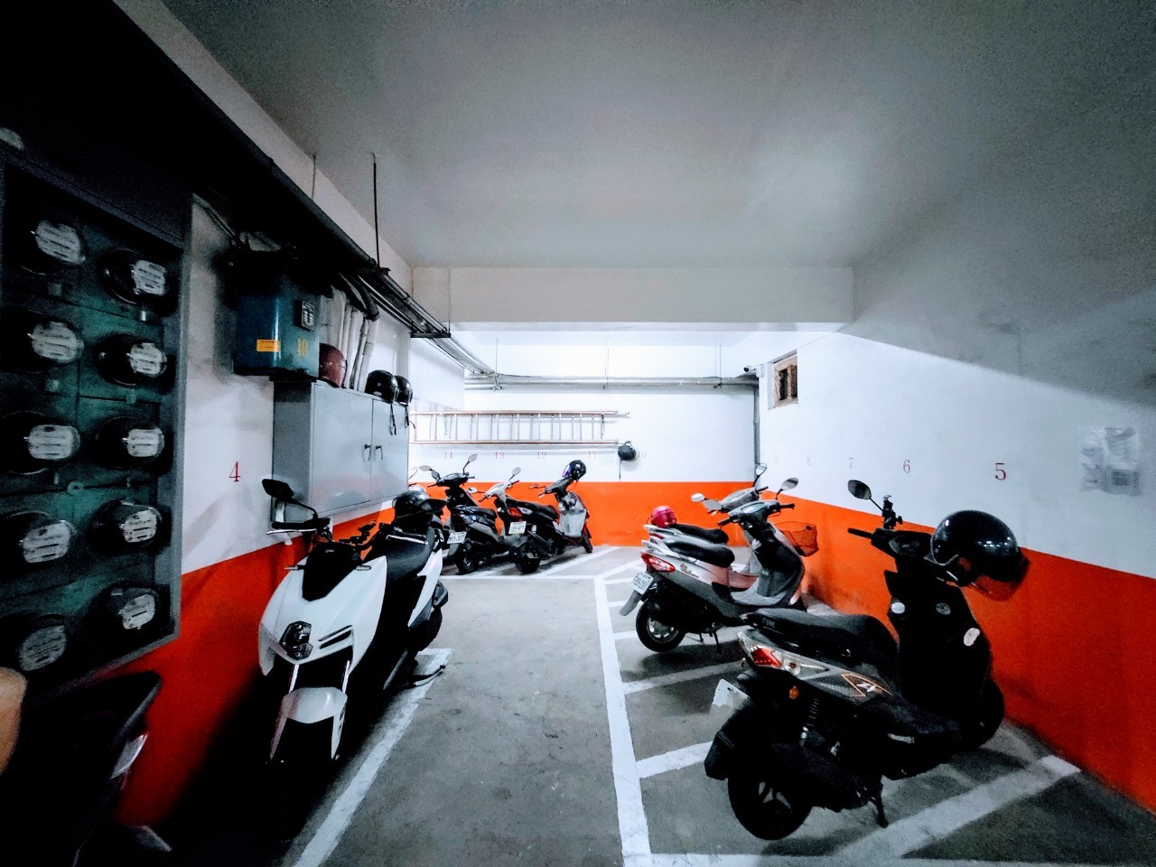 光華商圈經國龍邸大3房平車近巨城湳雅商圈