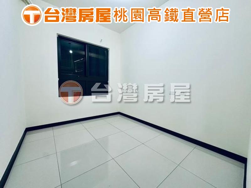 桃園高鐵A18A19捷運✨超大三房大車位✨