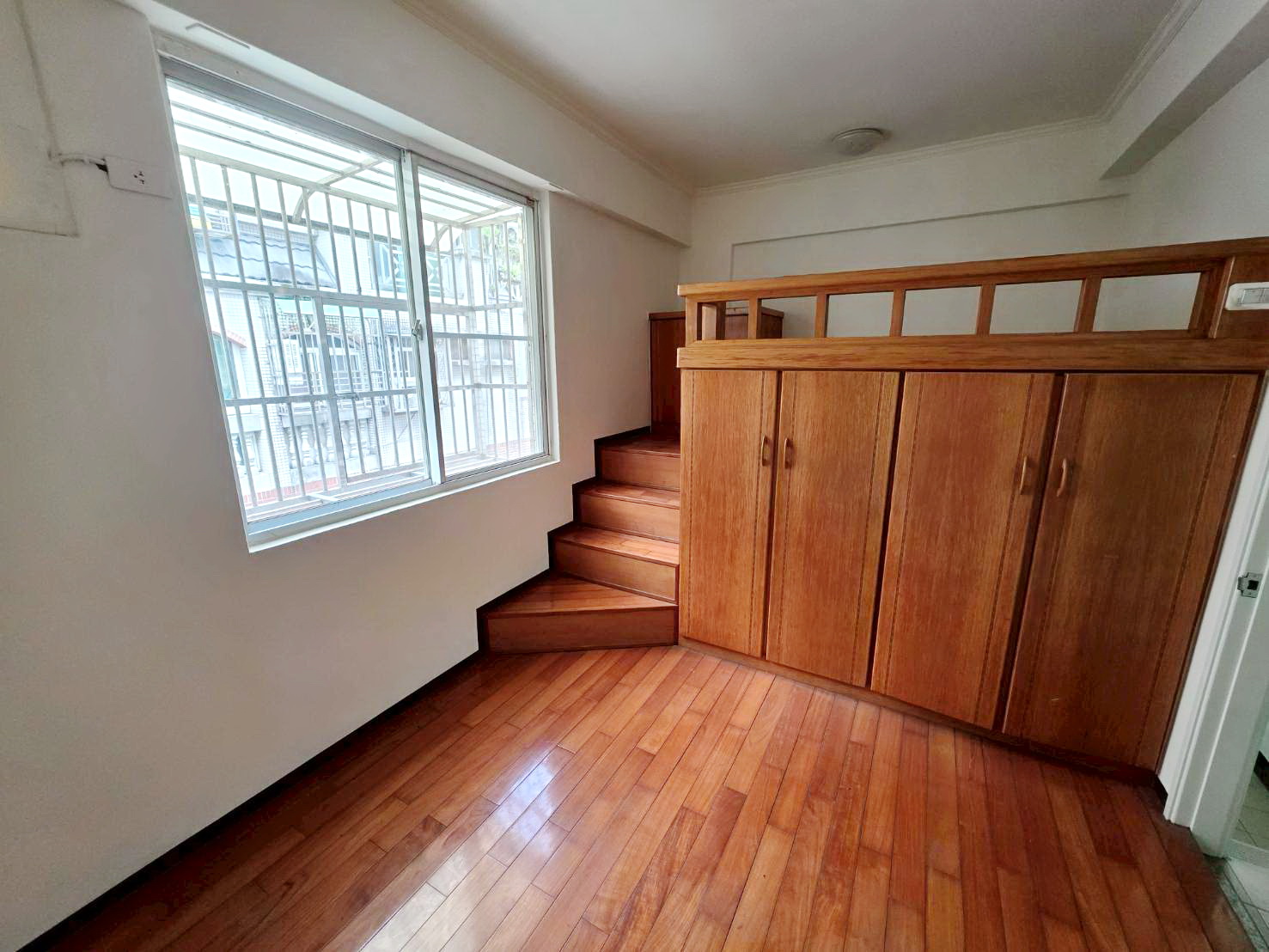 🔥中信王牌團隊🔥459💎國產墅林透天住店😍 🍎👍 🌸