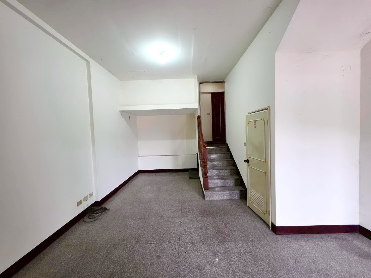 🔥中信王牌團隊🔥459💎國產墅林透天住店😍 🍎👍 🌸