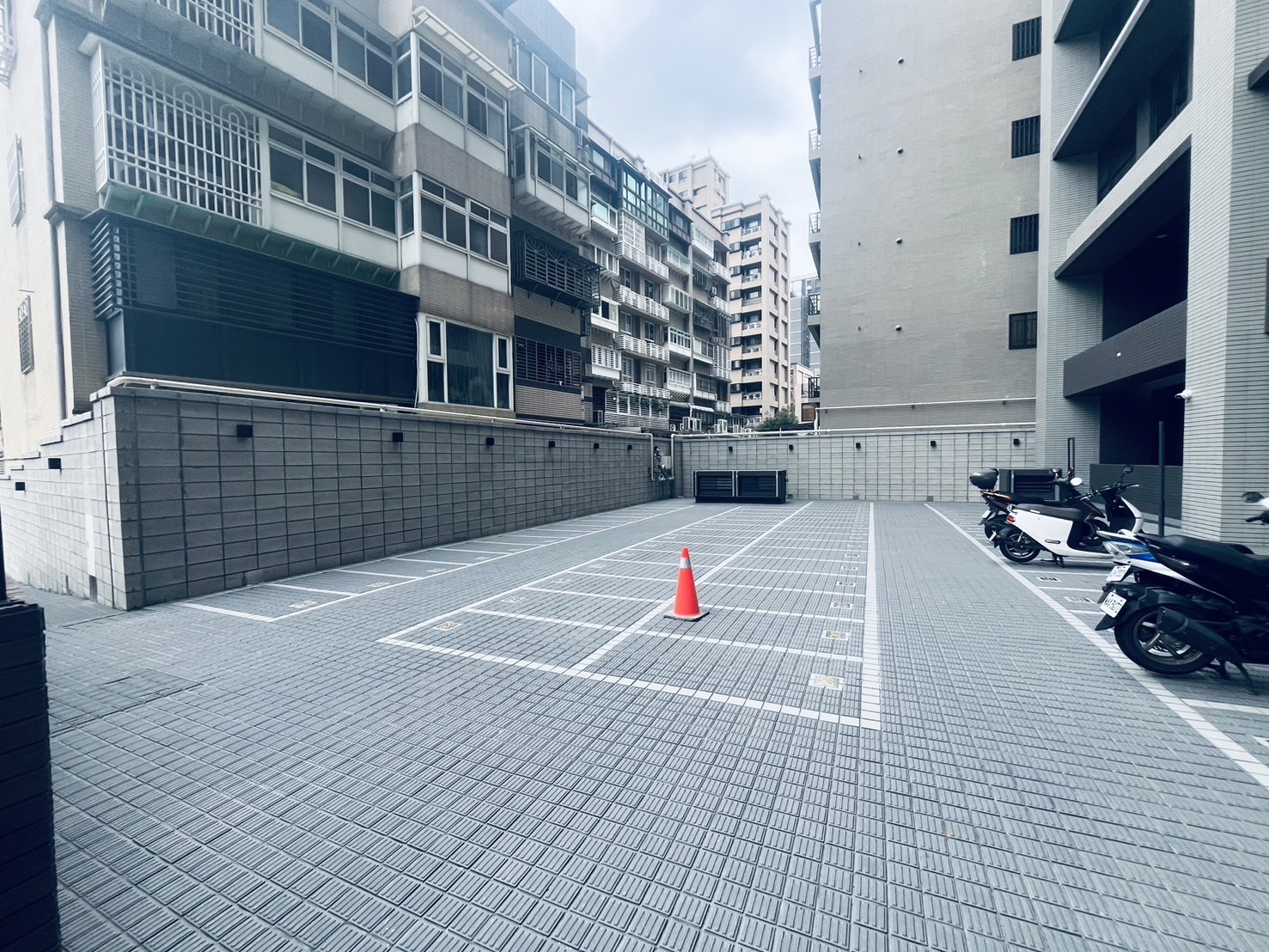 🌟全新落成🌟喜福匯3房坡平車位